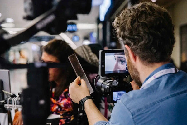 Kickstart Your Photography Journey Essential Gear for Beginners