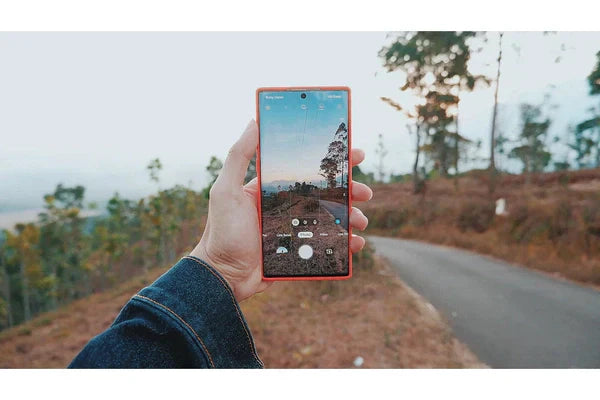 The Rise of Smartphone Photography Pros and Cons