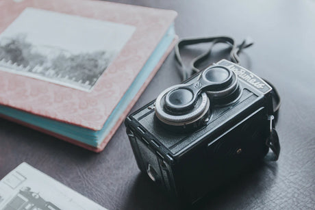 The Surprising Benefits of Online vs. Physical Photo Albums