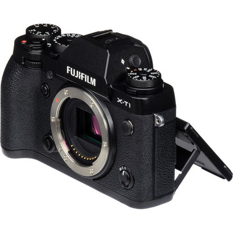 Fujifilm X-T1 Mirrorless Camera, Fujinon XF 18-135mm Lens